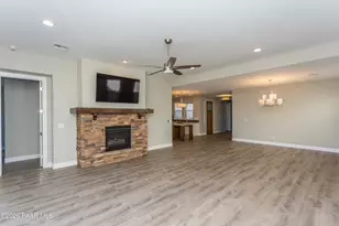 2204 Calgary Dr, Prescott, AZ 86301 - Photo 4