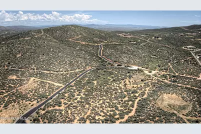 064W S Dewey Overlook Way, Dewey-Humboldt, AZ 86327 - Photo 2
