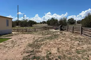 25284 W El Dorado Dr, Seligman, AZ 86337 - Photo 26