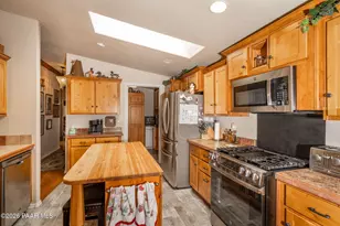 14520 E Wagon Wheel Dr, Dewey-Humboldt, AZ 86327 - Photo 8
