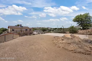 17134 W Fountain Hill Ln, Yarnell, AZ 85362 - Photo 32