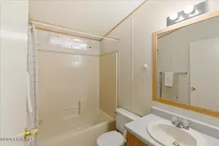 17201 E Peach Tree Rd, Mayer, AZ 86333 - Photo 12