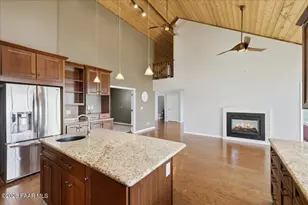 978 Yavapai Hills Dr, Prescott, AZ 86301 - Photo 8