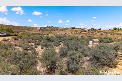 11830 E Yavapai Drive, Dewey-Humboldt, AZ 86327 - Photo 10