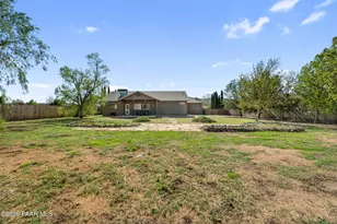 2967 N Mountain View Dr, Prescott Valley, AZ 86314 - Photo 26