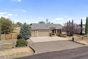 2967 N Mountain View Dr, Prescott Valley, AZ 86314 - Photo 32