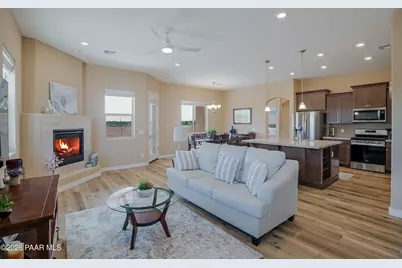 6375 E Walden Way, Prescott Valley, AZ 86314 - Photo 12