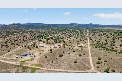 6210 N Poulsen Lane, Chino Valley, AZ 86323 - Photo 6