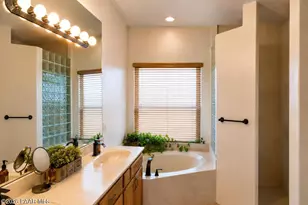 720 N Navajo Dr, Dewey-Humboldt, AZ 86327 - Photo 28
