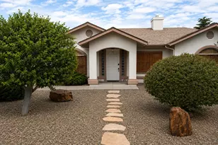 720 N Navajo Dr, Dewey-Humboldt, AZ 86327 - Photo 1