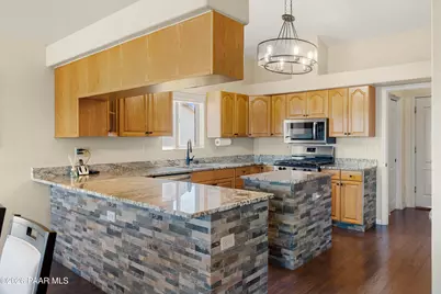 9560 E Catalina Drive, Prescott Valley, AZ 86314 - Photo 12