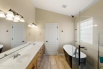 9560 E Catalina Drive, Prescott Valley, AZ 86314 - Photo 20