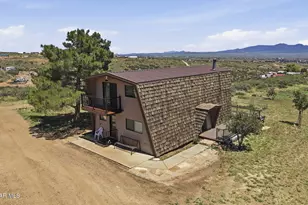 9590 E Newtown Ave, Dewey-Humboldt, AZ 86327 - Photo 2