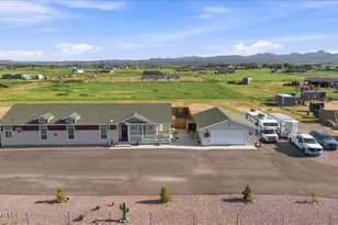 2337 W Hard Cider Tr, Paulden, AZ 86334 - Photo 2