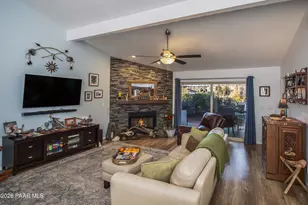 11516 E Wingfoot Ct, Dewey-Humboldt, AZ 86327 - Photo 2