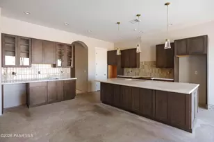 5606 Sierra Pt Ct, Prescott, AZ 86305 - Photo 4