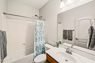 8252 N Whistling Acres Way, Prescott Valley, AZ 86315 - Photo 22