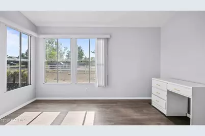 2215 N Yavapai Street, Chino Valley, AZ 86323 - Photo 12