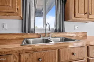 2215 N Yavapai St, Chino Valley, AZ 86323 - Photo 18