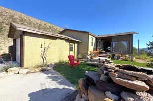 54310 N Paintbrush Ln, Seligman, AZ 86337 - Photo 2