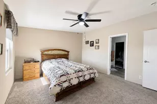 54310 N Paintbrush Ln, Seligman, AZ 86337 - Photo 22