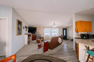 54310 N Paintbrush Ln, Seligman, AZ 86337 - Photo 14