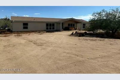 2209 W Irvine Road, Phoenix, AZ 85086 - Photo 1