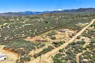 7580 W Stevenage Ln, Wilhoit, AZ 86332 - Photo 4