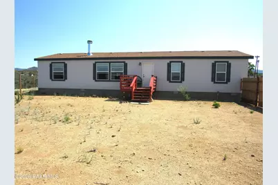 7580 W Stevenage Lane, Wilhoit, AZ 86332 - Photo 1
