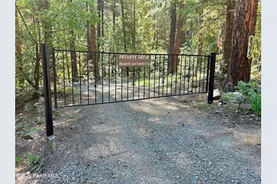 8375 S Breezy Pine Road, Mayer, AZ 86333 - Photo 2