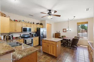 7076 E Encampment Dr, Prescott Valley, AZ 86314 - Photo 8