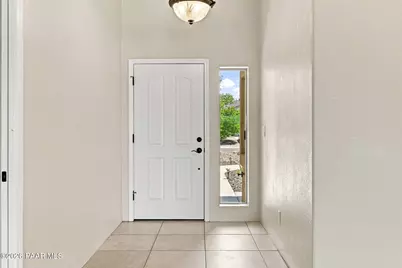 7236 N Pinnacle Pass Drive, Prescott Valley, AZ 86315 - Photo 8