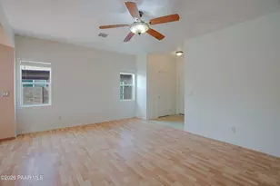587 N Franco St, Dewey-Humboldt, AZ 86327 - Photo 8