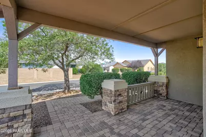 587 N Franco Street, Dewey-Humboldt, AZ 86327 - Photo 4