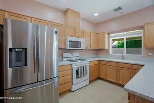 587 N Franco St, Dewey-Humboldt, AZ 86327 - Photo 14