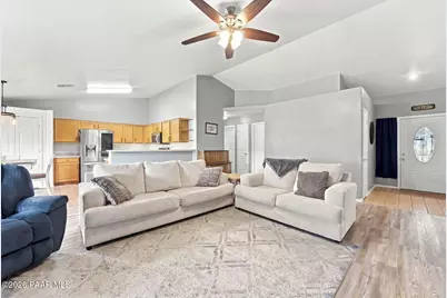 5230 N Stetson Drive, Prescott Valley, AZ 86314 - Photo 8