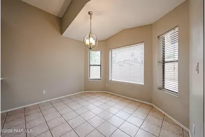 6320 W Paradise Lane, Glendale, AZ 85306 - Photo 10