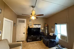 12501 E Central Ave, Mayer, AZ 86333 - Photo 14