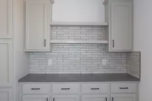 11350 E Sarah Jane Ln, Prescott Valley, AZ 86327 - Photo 2