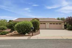 5871 N Honeysuckle Rd, Prescott, AZ 86305 - Photo 8