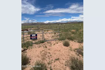 3210 W Limestone Drive, Paulden, AZ 86334 - Photo 6