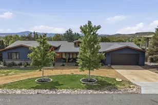 10673 E Straight Arrow Rd, Dewey-Humboldt, AZ 86327 - Photo 2