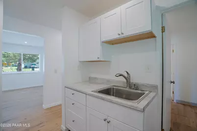18535 S Joseph Hodge Road, Peeples Valley, AZ 86332 - Photo 14
