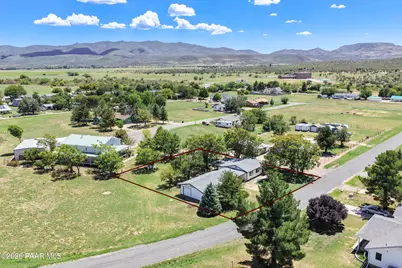 18535 S Joseph Hodge Road, Peeples Valley, AZ 86332 - Photo 6