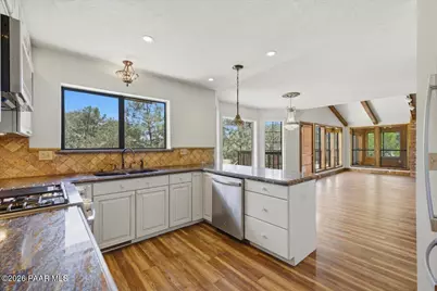 1739 Broken Arrow Drive, Prescott, AZ 86303 - Photo 10