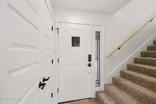 941 N Madizell Dr, Prescott, AZ 86305 - Photo 16