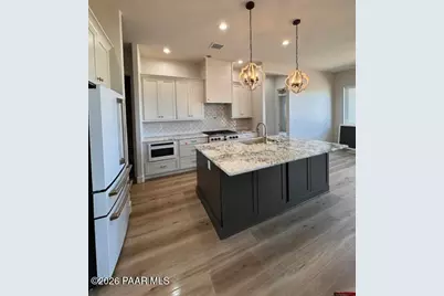 7943 E Evergreen Loop, Prescott Valley, AZ 86315 - Photo 2