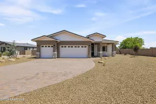 7943 E Evergreen Loop, Prescott Valley, AZ 86315 - Photo 4