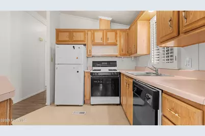 2302 E Canyon Court, Prescott, AZ 86301 - Photo 8