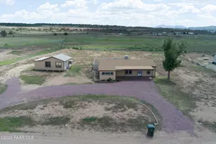 375 E Houston Rd, Paulden, AZ 86334 - Photo 26